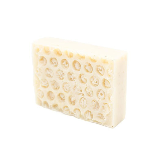 'Bee in your bonnet' Organic Soap 90g - Oats & Honey